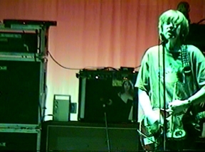 thurston's mini-amp w/ walkman(?) from oct '92 gig